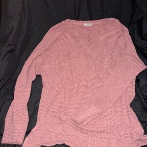 Elegant Women's V-Neck Sweater in Soft Pink